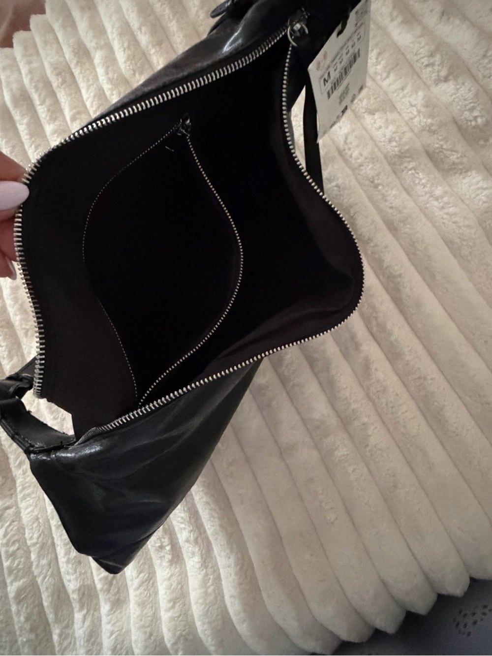 Purse - Picture 4 of 5
